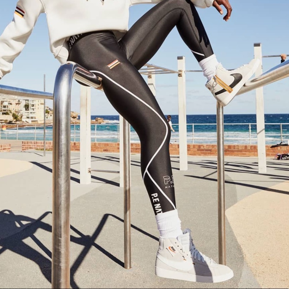 Black shiny airbrush leggings with waistband
